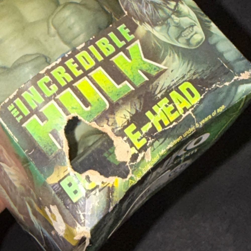 Funko Wacky Wobbler Incredible Hulk Bobblehead Marvel 2008 Box Damage - Picture 5 of 5